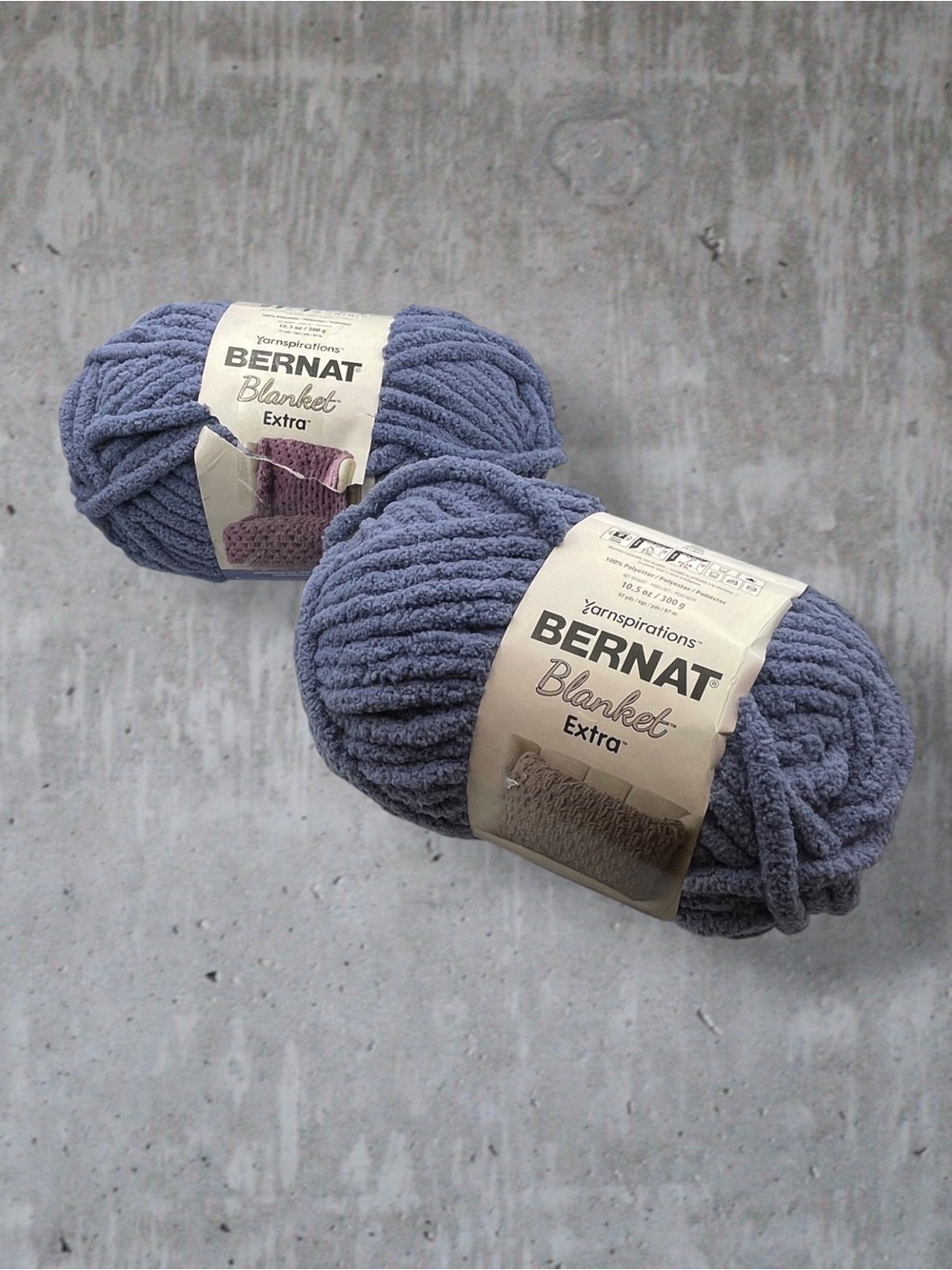 Bernat Blanket Extra Yarn Bundle 27011 NAVY MARINE 10.5oz/300g 220 Yards (2Pk)